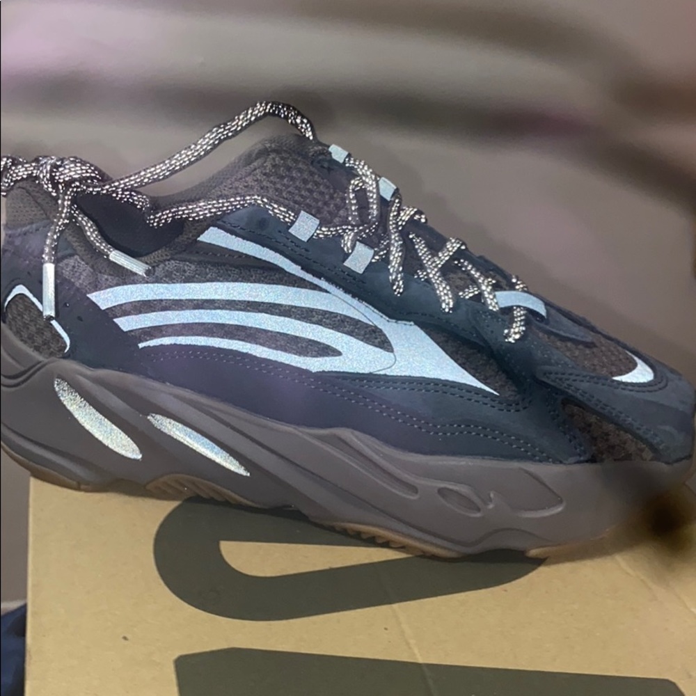 Yeezy Sneakers